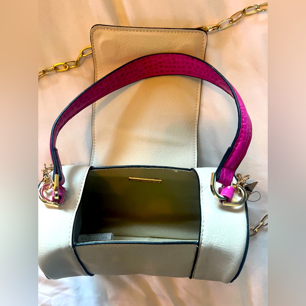 NWT off white leather like handbag with pink textured handle